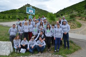 32617241_1874121705971488_1148768400080633856_o